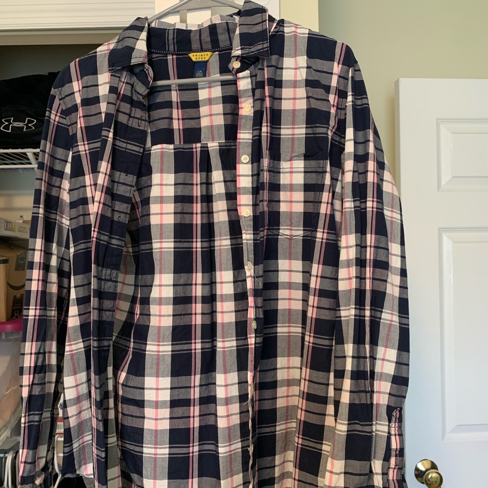 Aeropostale Women’s Button down